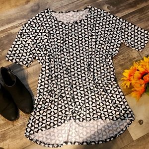 LulaRoe Irma Tunic